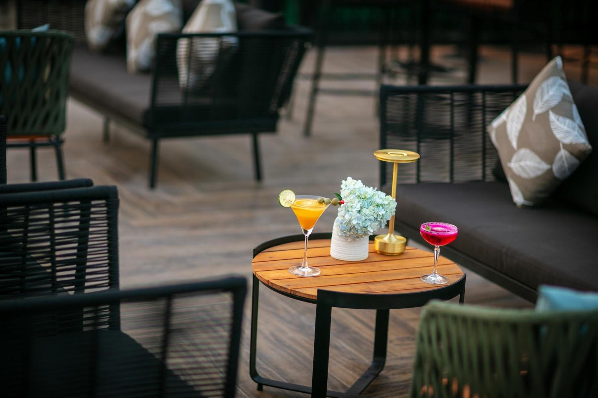 May De Ville Corner Hotel Ханой Екстериор снимка