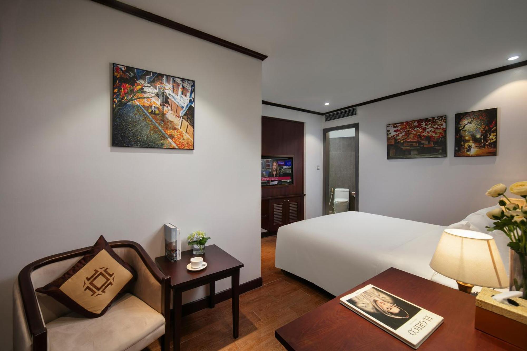 May De Ville Corner Hotel Ханой Екстериор снимка