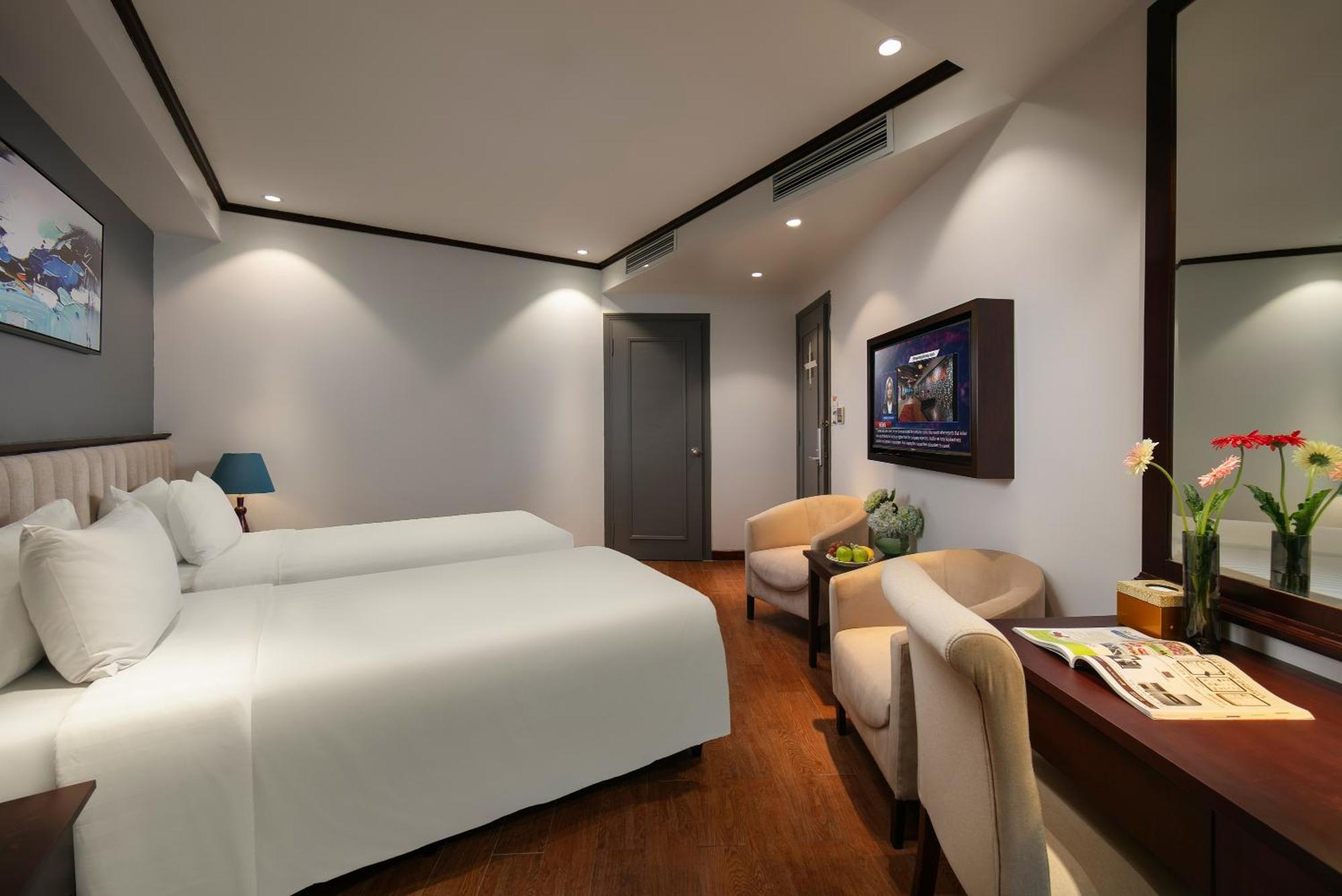 May De Ville Corner Hotel Ханой Екстериор снимка