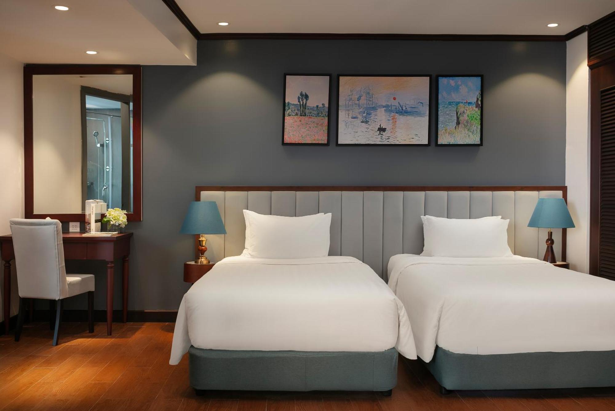 May De Ville Corner Hotel Ханой Екстериор снимка